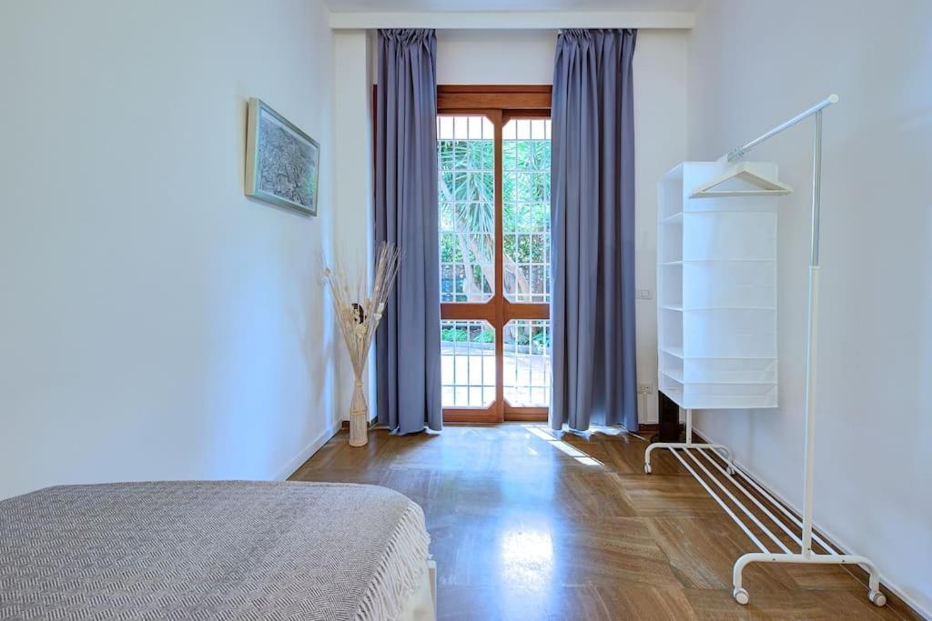 Appartamento Per Gruppi In Zona Pamphili